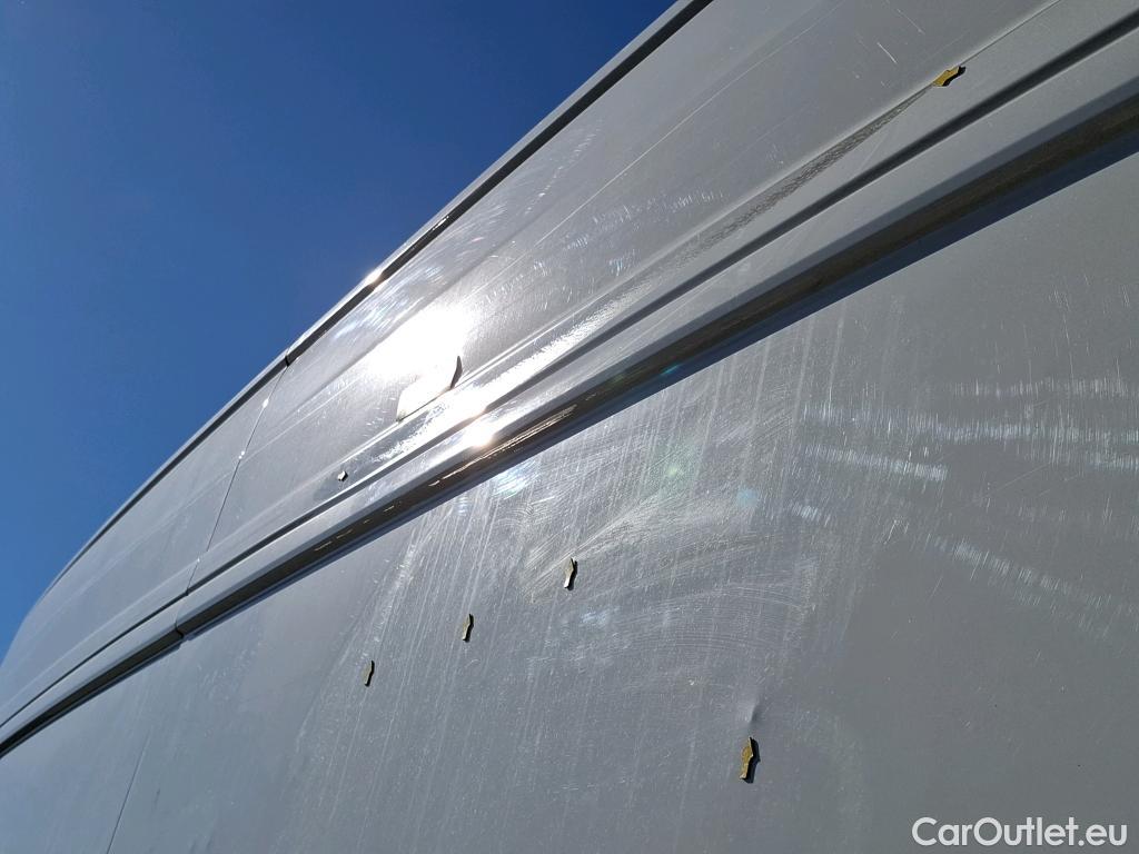  Volkswagen  Crafter VOLKSWAGEN  / 2017 / 4P / Fourgon tôlé 2.0TDI 140 30 L3H3 Business #14