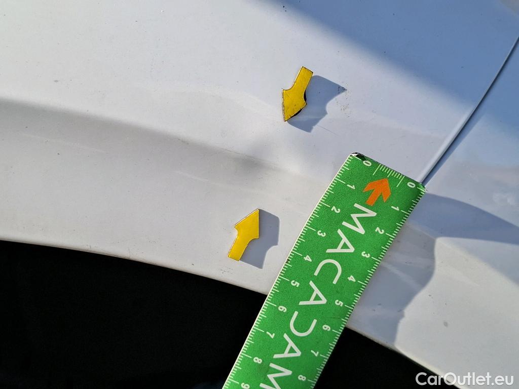  Volkswagen  Crafter VOLKSWAGEN  / 2017 / 4P / Fourgon tôlé 2.0TDI 140 30 L3H3 Business #166