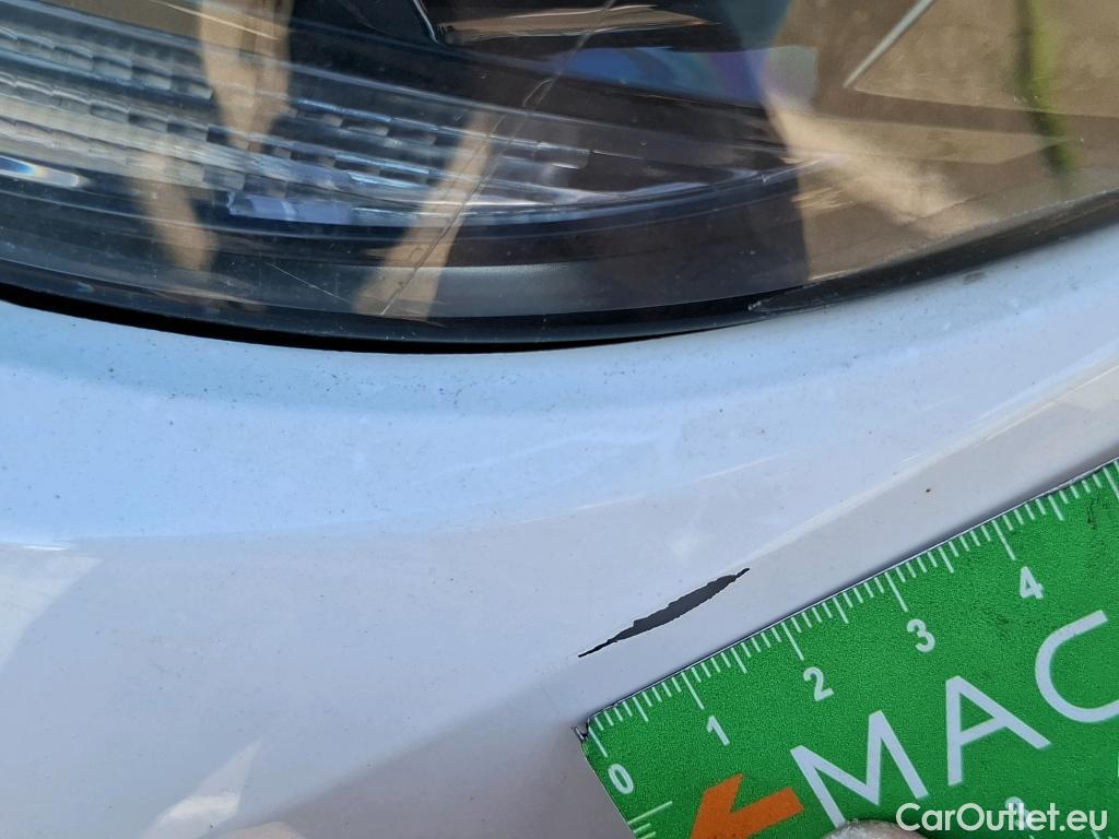  Volkswagen  Crafter VOLKSWAGEN  / 2017 / 4P / Fourgon tôlé 2.0TDI 140 30 L3H3 Business #117