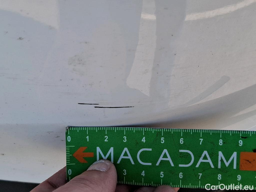  Volkswagen  Crafter VOLKSWAGEN  / 2017 / 4P / Fourgon tôlé 2.0TDI 140 30 L3H3 Business #116