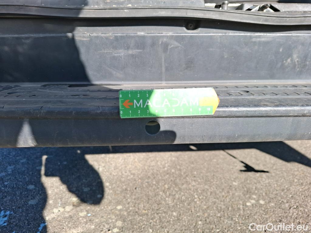  Volkswagen  Crafter VOLKSWAGEN  / 2017 / 4P / Fourgon tôlé 2.0TDI 140 30 L3H3 Business #126