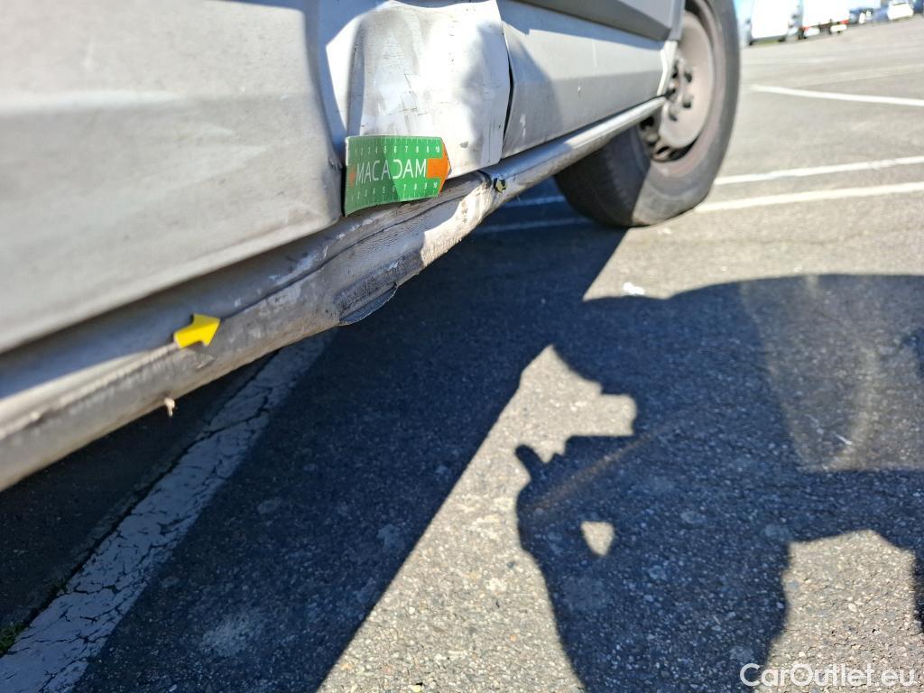  Volkswagen  Crafter VOLKSWAGEN  / 2017 / 4P / Fourgon tôlé 2.0TDI 140 30 L3H3 Business #71