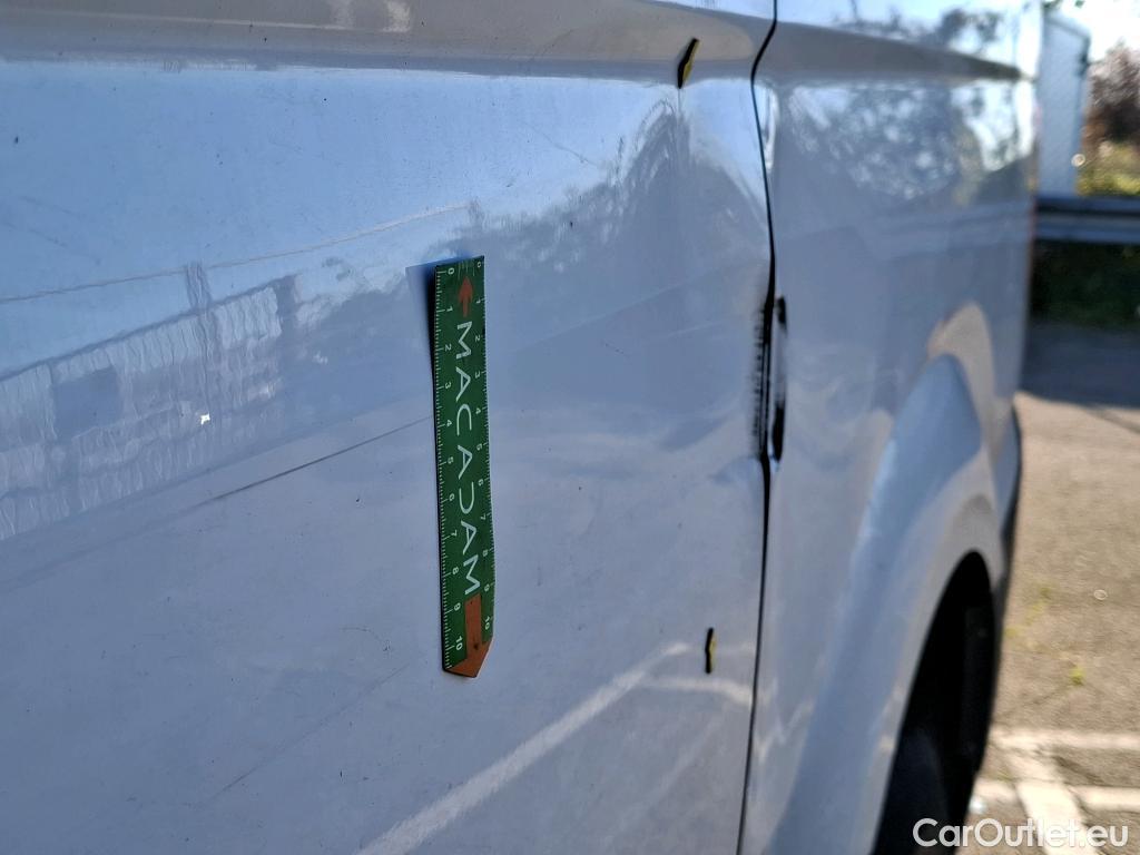  Volkswagen  Crafter VOLKSWAGEN  / 2017 / 4P / Fourgon tôlé 2.0TDI 140 30 L3H3 Business #58