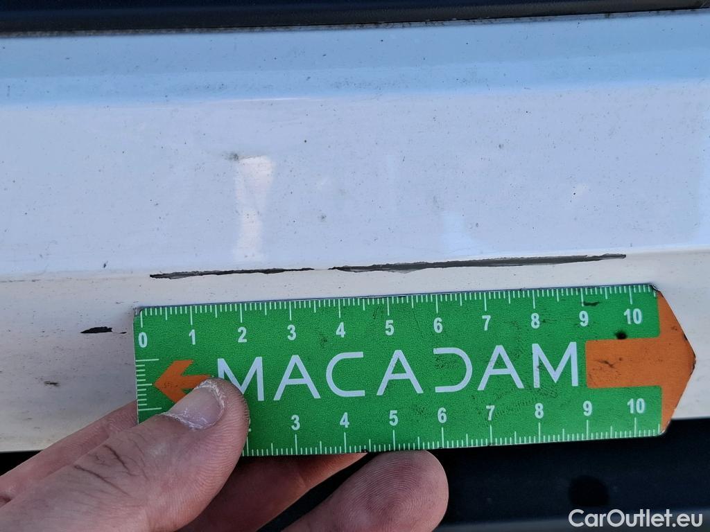  Volkswagen  Crafter VOLKSWAGEN  / 2017 / 4P / Fourgon tôlé 2.0TDI 140 30 L3H3 Business #114