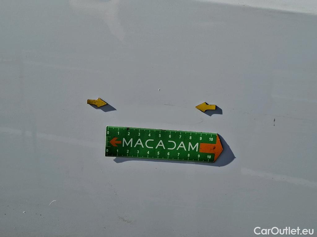  Volkswagen  Crafter VOLKSWAGEN  / 2017 / 4P / Fourgon tôlé 2.0TDI 140 30 L3H3 Business #88