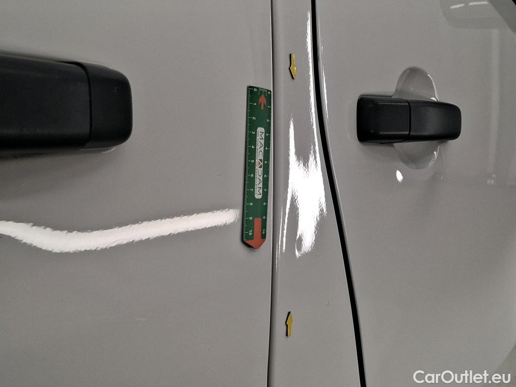  Renault  Trafic  Fourgon L2H1 1300 Confort 1.6 dCi #20