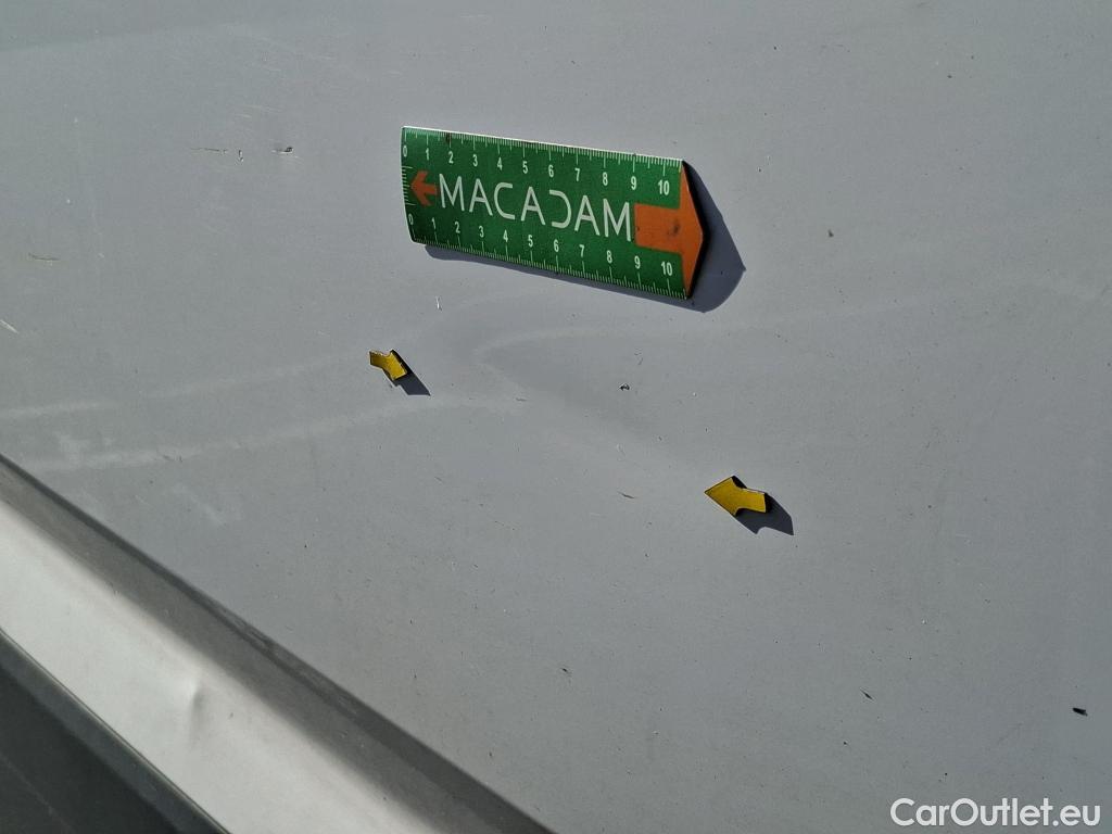  Volkswagen  Crafter VOLKSWAGEN  / 2017 / 4P / Fourgon tôlé 2.0TDI 140 30 L3H3 Business #8