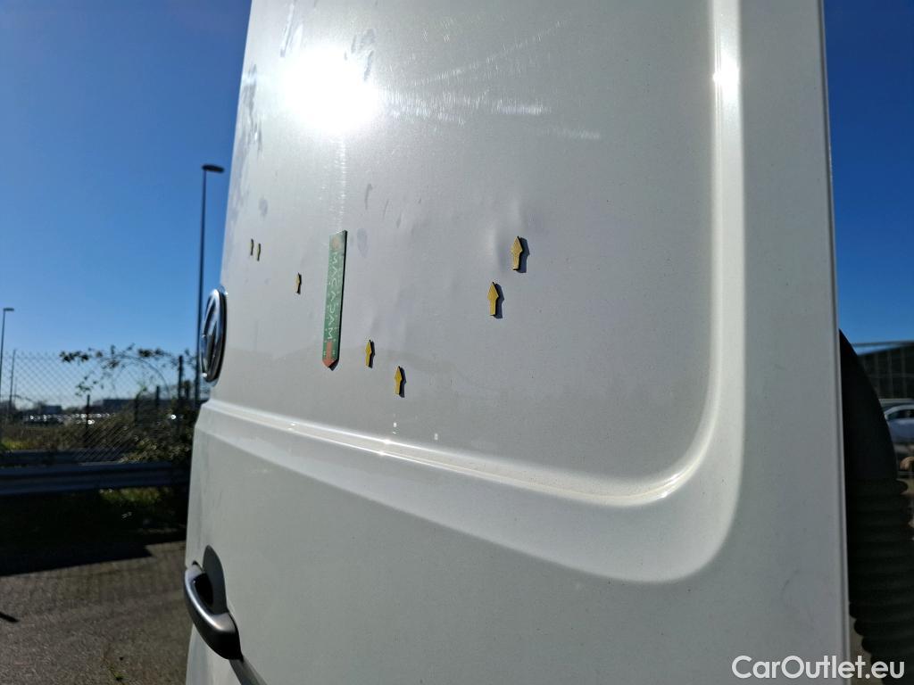  Volkswagen  Crafter VOLKSWAGEN  / 2017 / 4P / Fourgon tôlé 2.0TDI 140 30 L3H3 Business #28