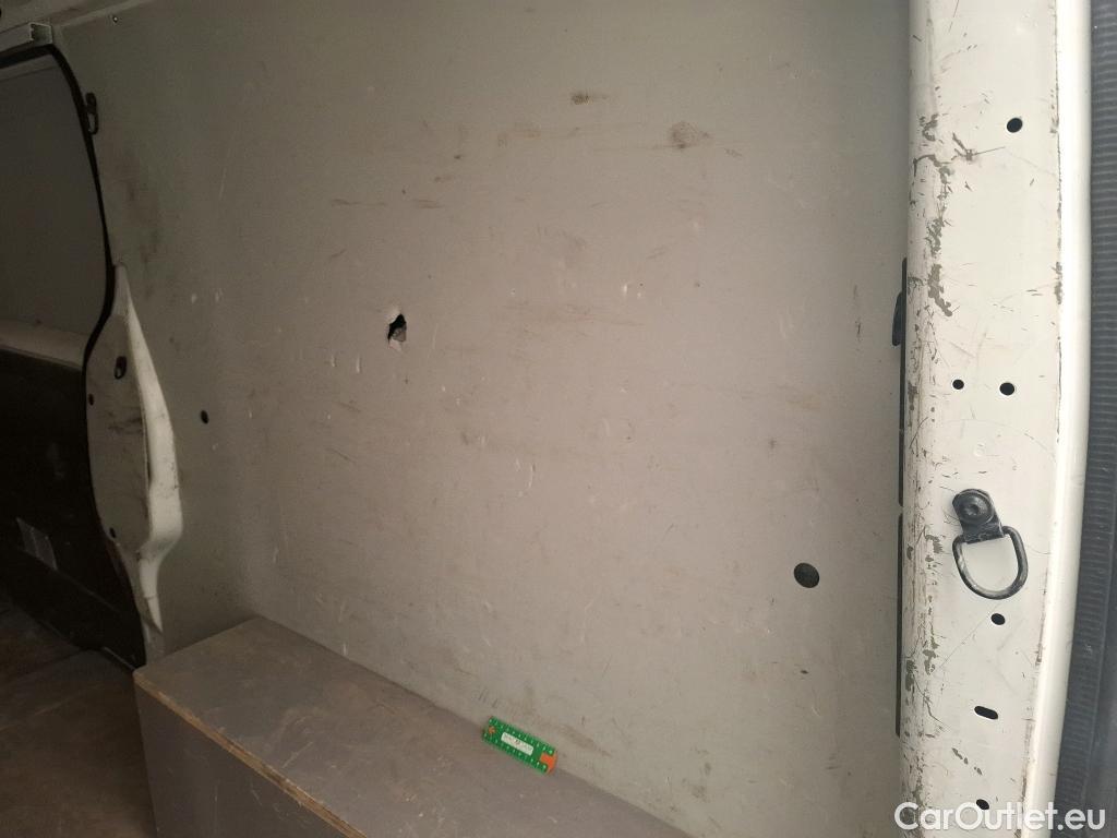  Renault  Trafic  Fourgon L2H1 1300 Confort 1.6 dCi #9