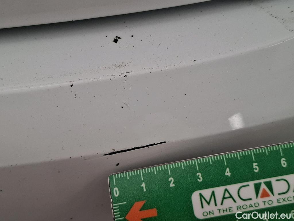  Renault  Megane  IV Berline 5pt. Société Air Nav 1.5 dCi 90CV BVM6 E6 #8