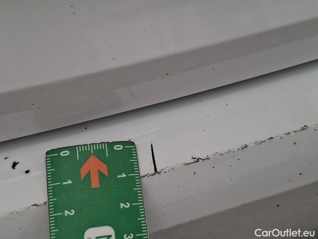  Renault  Megane  IV Berline 5pt. Société Air Nav 1.5 dCi 90CV BVM6 E6 #7