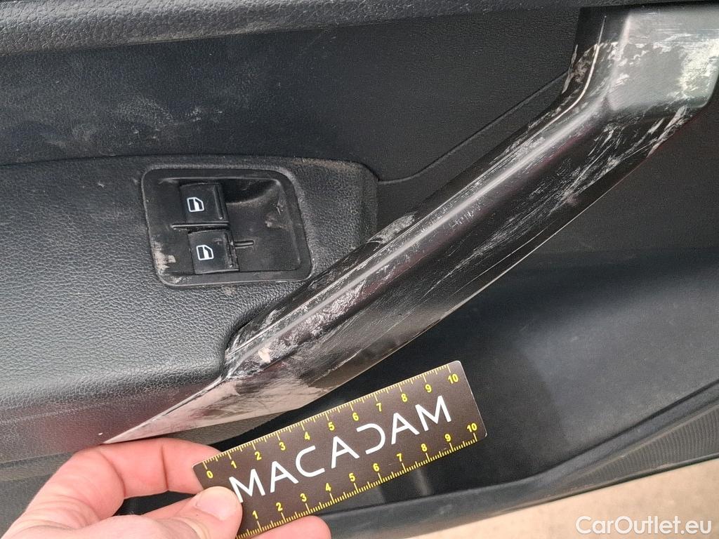  Volkswagen  Caddy VOLKSWAGEN  Maxi Van VU 4p Fourgonnette 20 TDI MAXI 102 #2