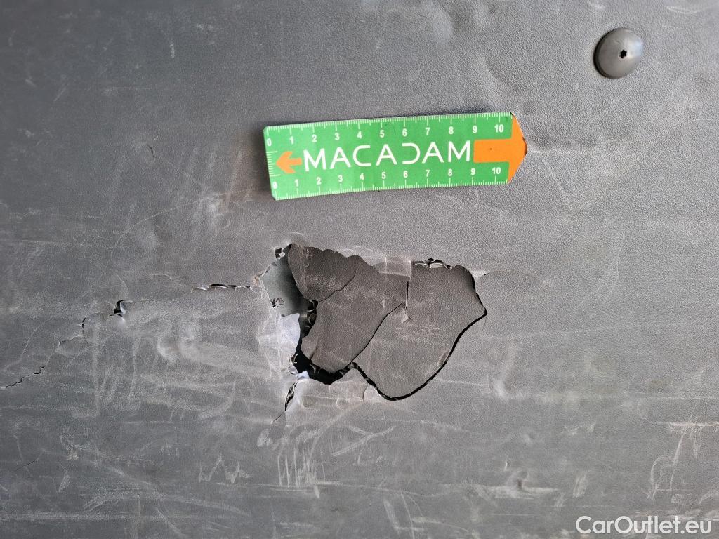  Volkswagen  Crafter VOLKSWAGEN  / 2017 / 4P / Fourgon tôlé 2.0TDI 140 30 L3H3 Business #149