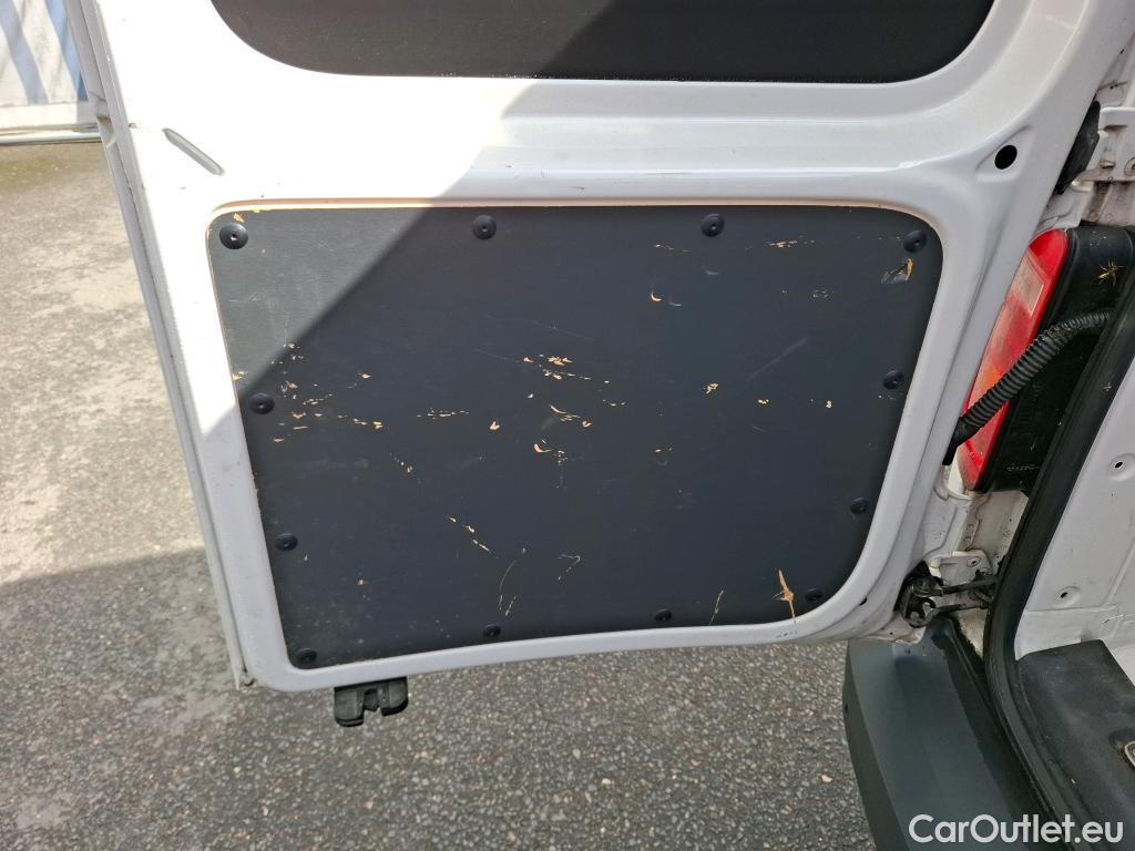  Volkswagen  Caddy VOLKSWAGEN  Van VU 4p Fourgonnette 2.0 TDI 75 Business Line #25