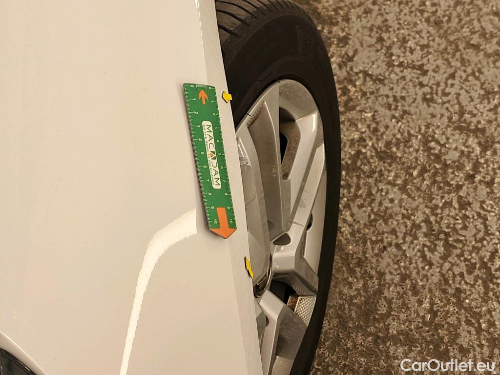  Renault  Megane  IV Berline 5pt. Business 1.3 TCe 115CV BVM6 E6dT / TRANSFO VP VF #2