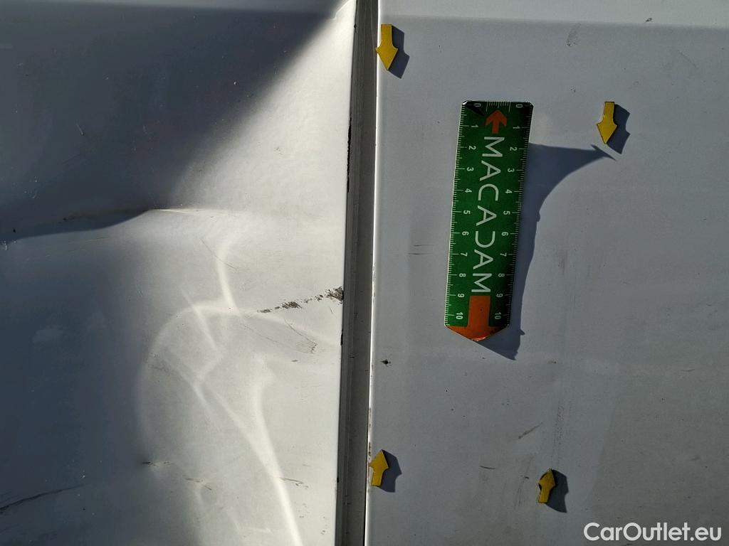  Volkswagen  Crafter VOLKSWAGEN  / 2017 / 4P / Fourgon tôlé 2.0TDI 140 30 L3H3 Business #92