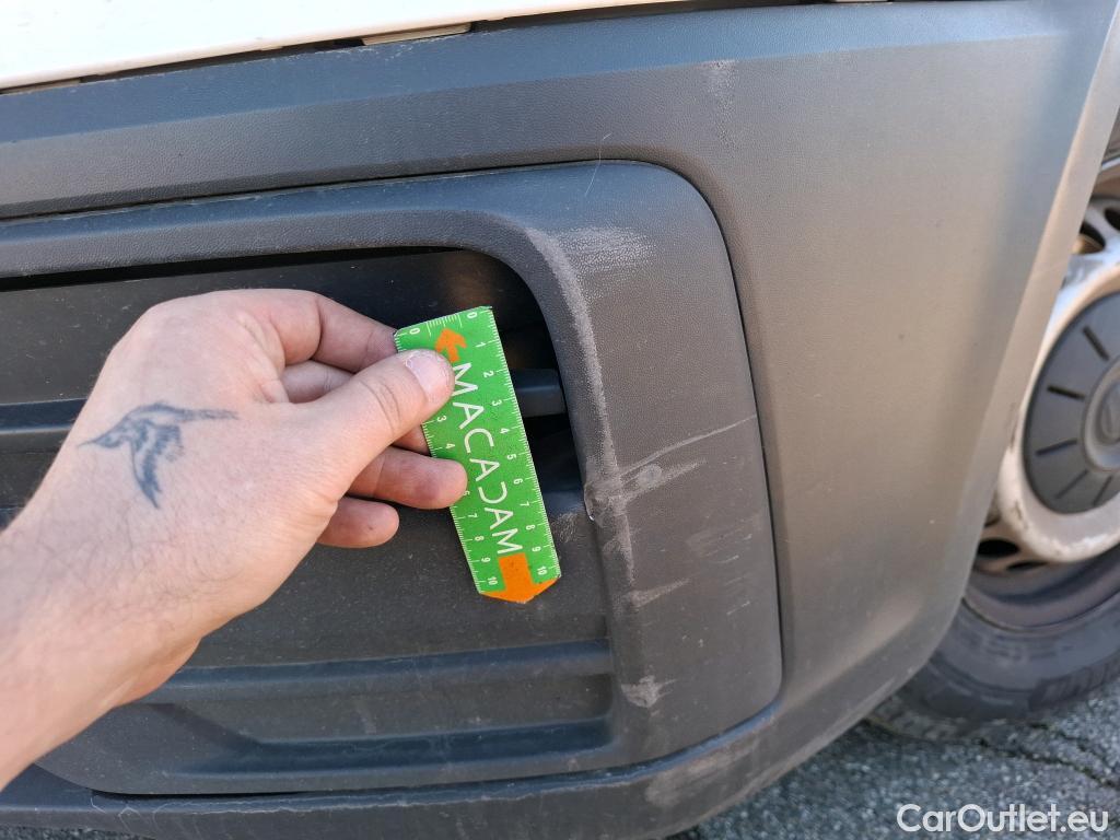  Volkswagen  Crafter VOLKSWAGEN  / 2017 / 4P / Fourgon tôlé 2.0TDI 140 30 L3H3 Business #164