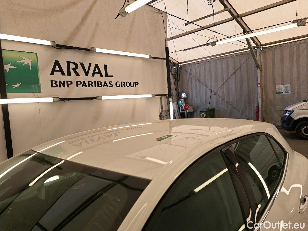  Renault  Megane  IV Berline 5pt. Business 1.3 TCe 115CV BVM6 E6dT / TRANSFO VP VF #10