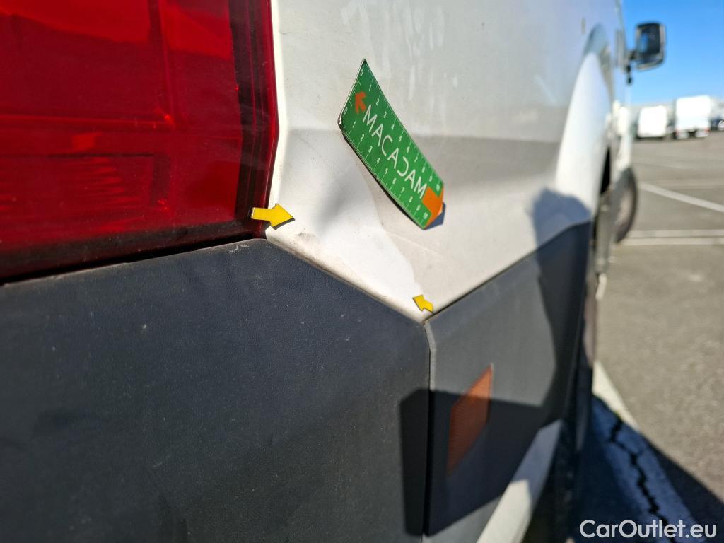  Volkswagen  Crafter VOLKSWAGEN  / 2017 / 4P / Fourgon tôlé 2.0TDI 140 30 L3H3 Business #41