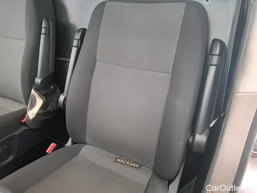  Volkswagen  Transporter T6  Fourgon 2.0 100CV BVM5 #84