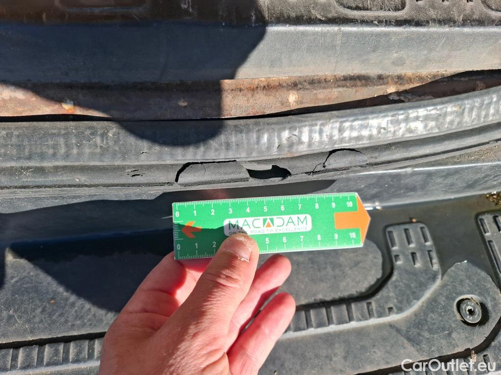  Volkswagen  Crafter  Fourgon Fourgon 35 lang mit Hochdach FWD 2.0 100CV BVM6 #64