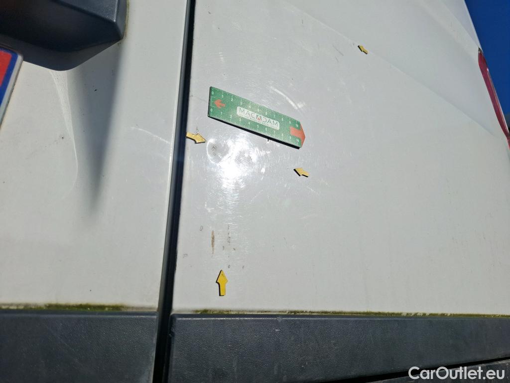  Volkswagen  Crafter  Fourgon Fourgon 35 lang mit Hochdach FWD 2.0 100CV BVM6 #21