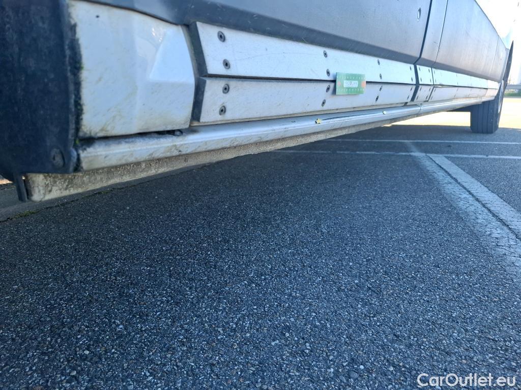  Volkswagen  Crafter  Fourgon Fourgon 35 lang mit Hochdach FWD 2.0 100CV BVM6 #58