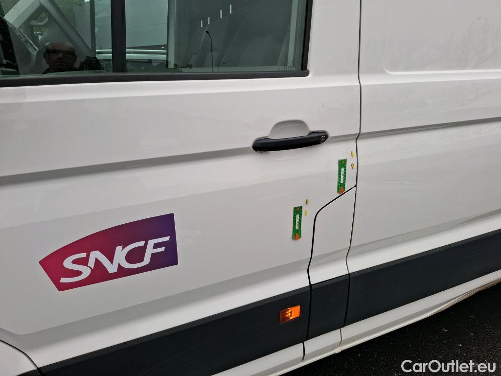  Volkswagen  Crafter VOLKSWAGEN  / 2017 / 4P / Fourgon tôlé 2.0 TDI 140 35 L3H3 Business Line #56