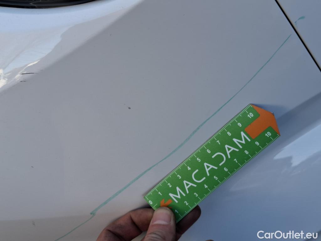  Volkswagen  Crafter VOLKSWAGEN  / 2017 / 4P / Fourgon tôlé 2.0 TDI 140 35 L3H3 Business Line #62