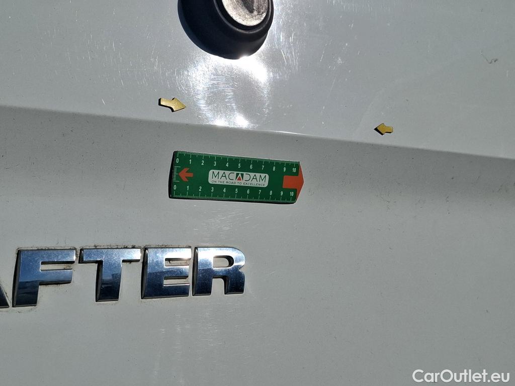  Volkswagen  Crafter  Fourgon Fourgon 35 lang mit Hochdach FWD 2.0 100CV BVM6 #41