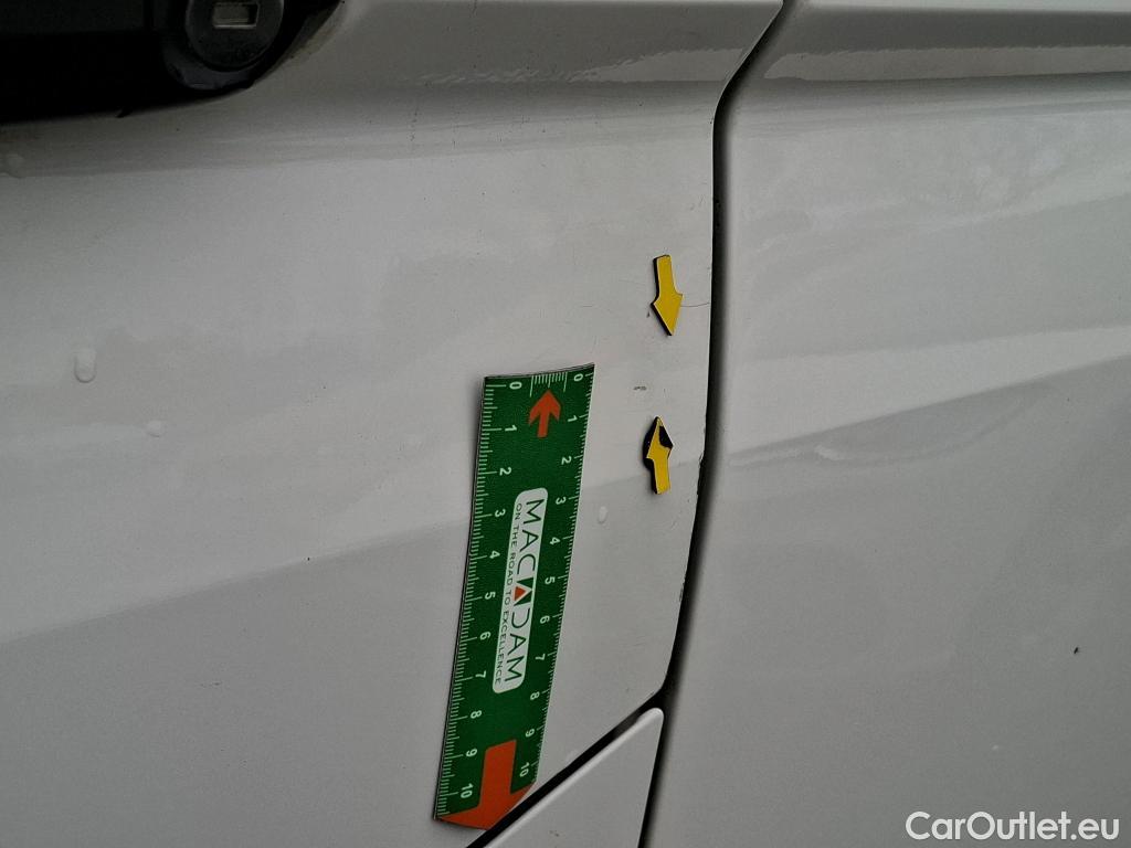  Volkswagen  Crafter VOLKSWAGEN  / 2017 / 4P / Fourgon tôlé 2.0 TDI 140 35 L3H3 Business Line #58