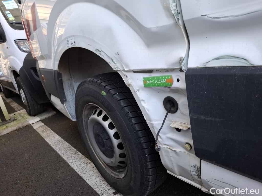  Volkswagen  Crafter VOLKSWAGEN  / 2017 / 4P / Fourgon tôlé 2.0 TDI 140 35 L3H3 Business Line #50