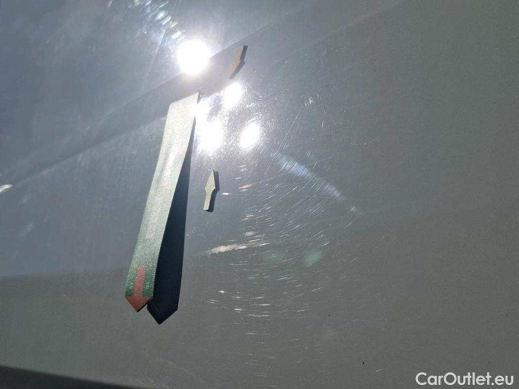  Volkswagen  Crafter  Fourgon Fourgon 35 lang mit Hochdach FWD 2.0 100CV BVM6 #25