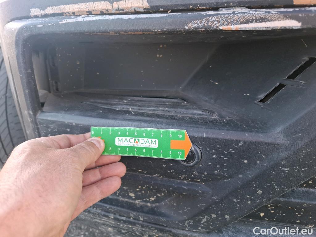  Volkswagen  Crafter  Fourgon Fourgon 35 lang mit Hochdach FWD 2.0 100CV BVM6 #75