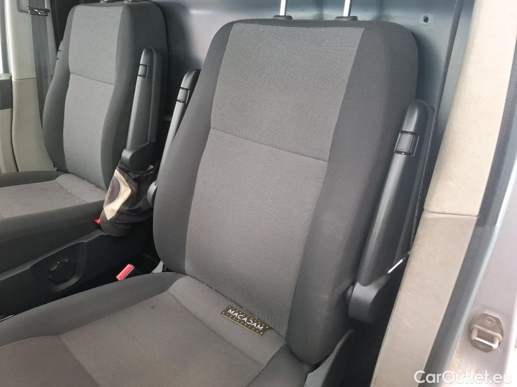  Volkswagen  Transporter T6  Fourgon 2.0 100CV BVM5 #83