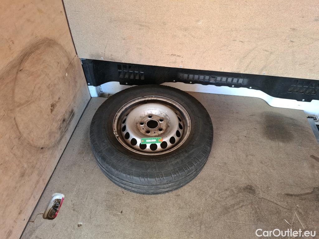  Volkswagen  Crafter  Fourgon Fourgon 35 lang mit Hochdach FWD 2.0 100CV BVM6 #51