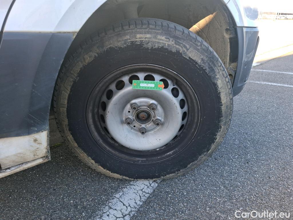  Volkswagen  Crafter  Fourgon Fourgon 35 lang mit Hochdach FWD 2.0 100CV BVM6 #89