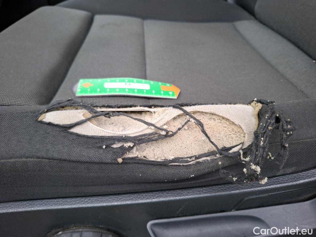  Volkswagen  Crafter VOLKSWAGEN  / 2017 / 4P / Fourgon tôlé 2.0 TDI 140 35 L3H3 Business Line #22