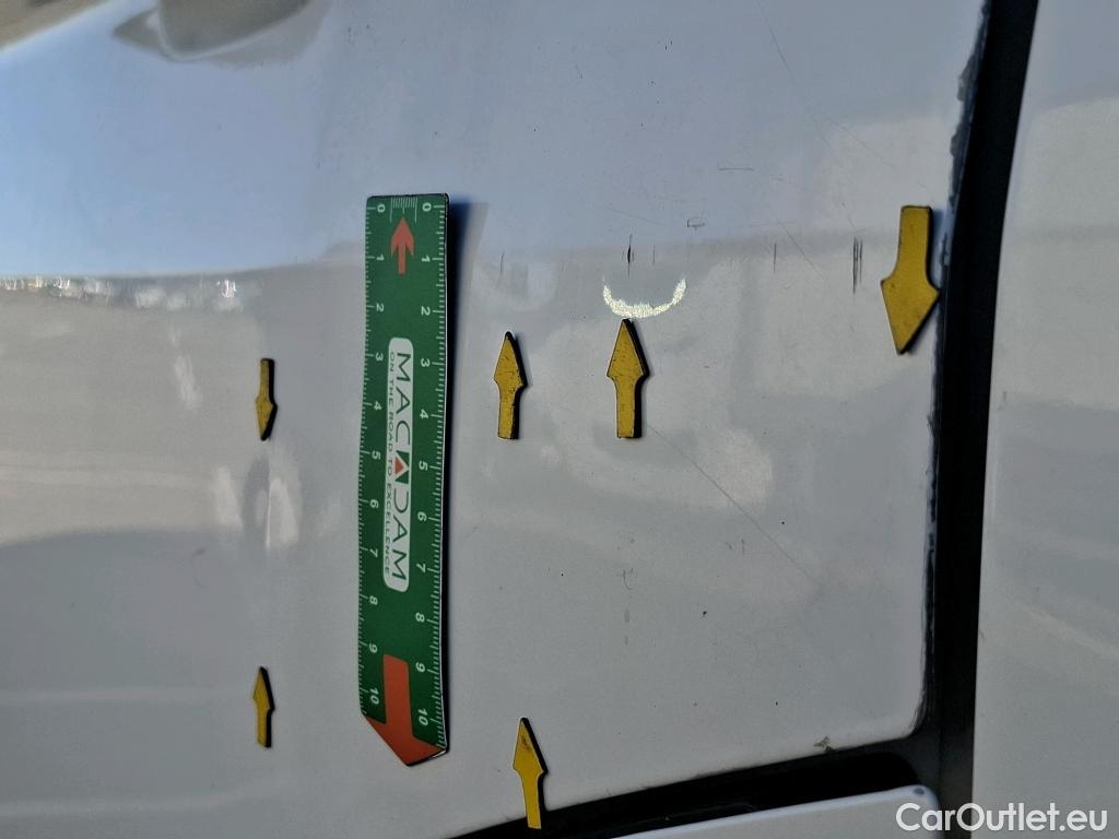  Volkswagen  Crafter  Fourgon Fourgon 35 lang mit Hochdach FWD 2.0 100CV BVM6 #35