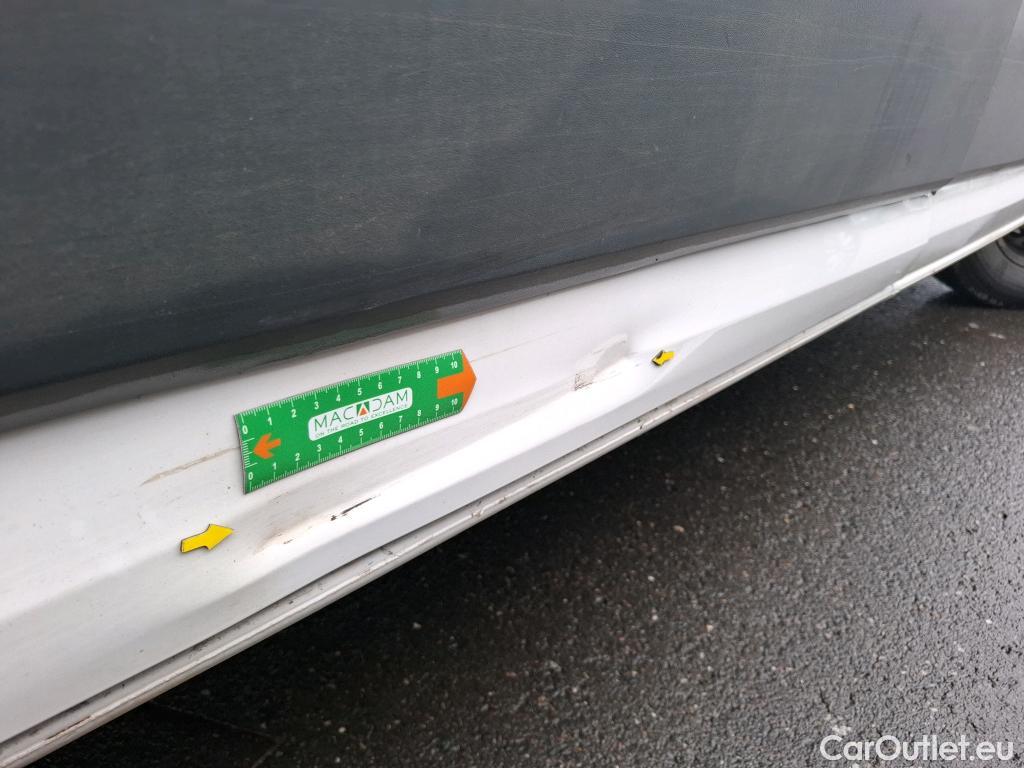  Volkswagen  Crafter VOLKSWAGEN  / 2017 / 4P / Fourgon tôlé 2.0 TDI 140 35 L3H3 Business Line #4