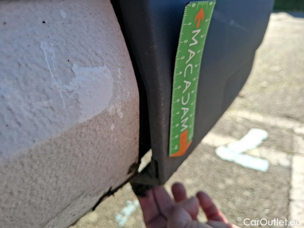  Volkswagen  Crafter VOLKSWAGEN  / 2017 / 4P / Fourgon tôlé 2.0TDI 140 30 L3H3 Business #187