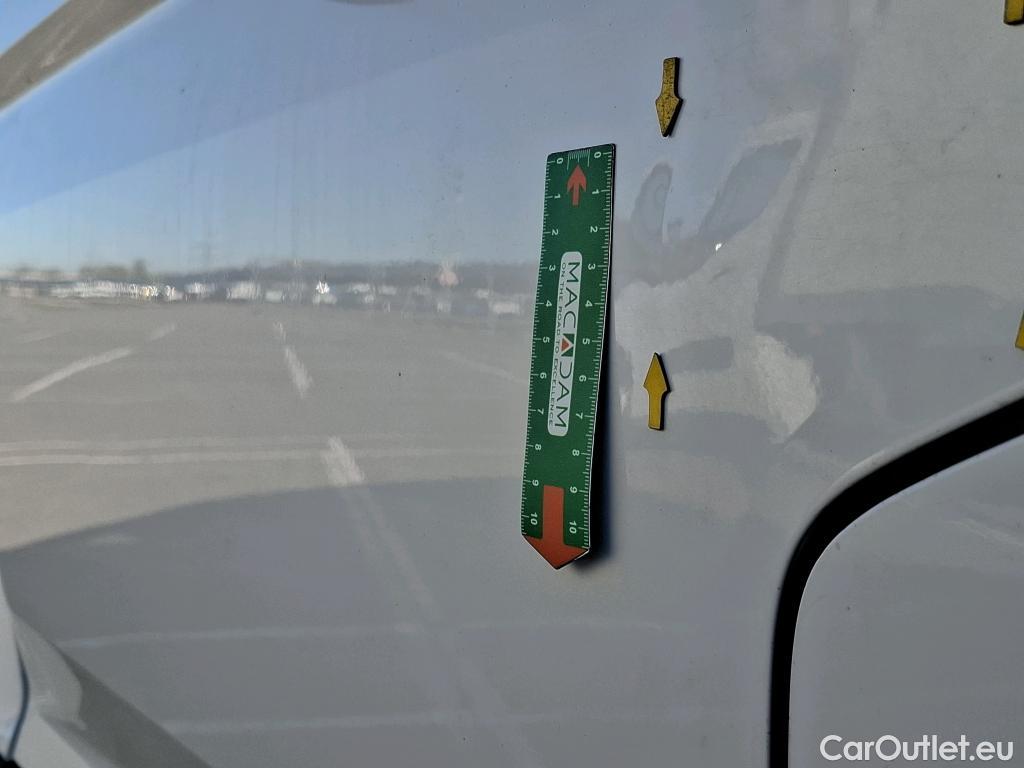  Volkswagen  Crafter  Fourgon Fourgon 35 lang mit Hochdach FWD 2.0 100CV BVM6 #32