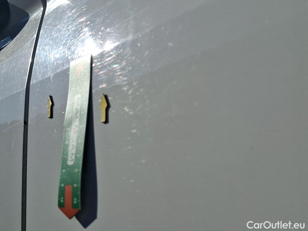  Volkswagen  Crafter  Fourgon Fourgon 35 lang mit Hochdach FWD 2.0 100CV BVM6 #73