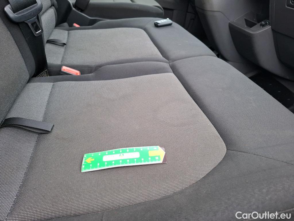  Volkswagen  Crafter VOLKSWAGEN  / 2017 / 4P / Fourgon tôlé 2.0 TDI 140 35 L3H3 Business Line #51