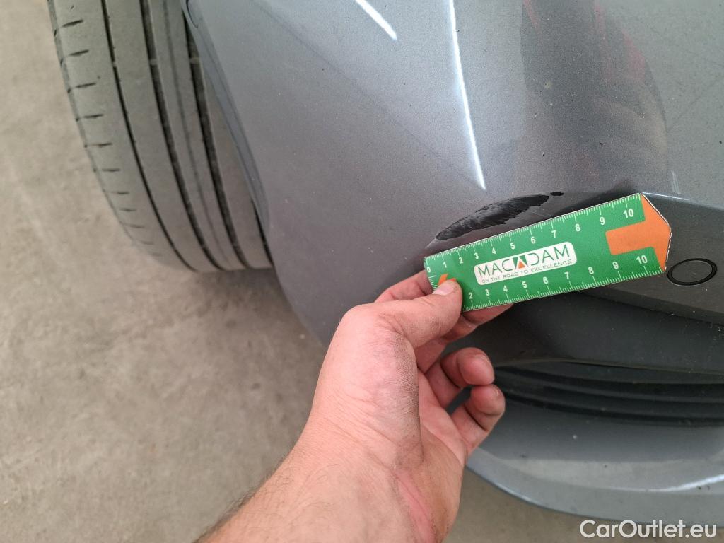  Bmw  Serie 1 1 Berline 116 d Business Design 1.5 115CV BVA7 E6d #2