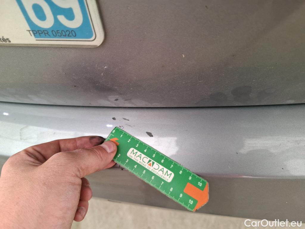  Bmw  Serie 1 1 Berline 116 d Business Design 1.5 115CV BVA7 E6d #7