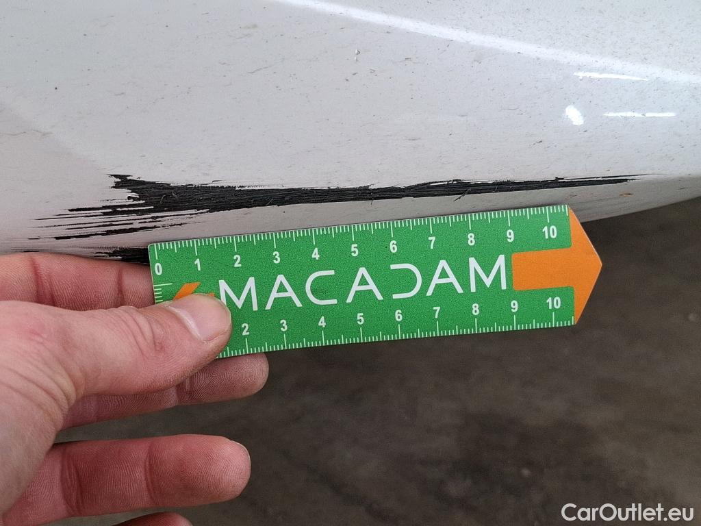  Bmw  Serie 3 BMW Série 3 Touring / 2022 / 5P / Break 320e xDrive 204 Busi Design BVA8 Hybride #2