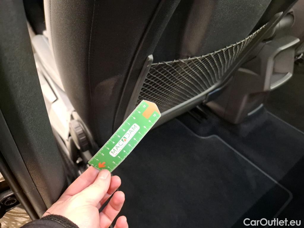  Audi  Q4 E-Tron  45 e-tron Executive quattro 82kWh BVA #10