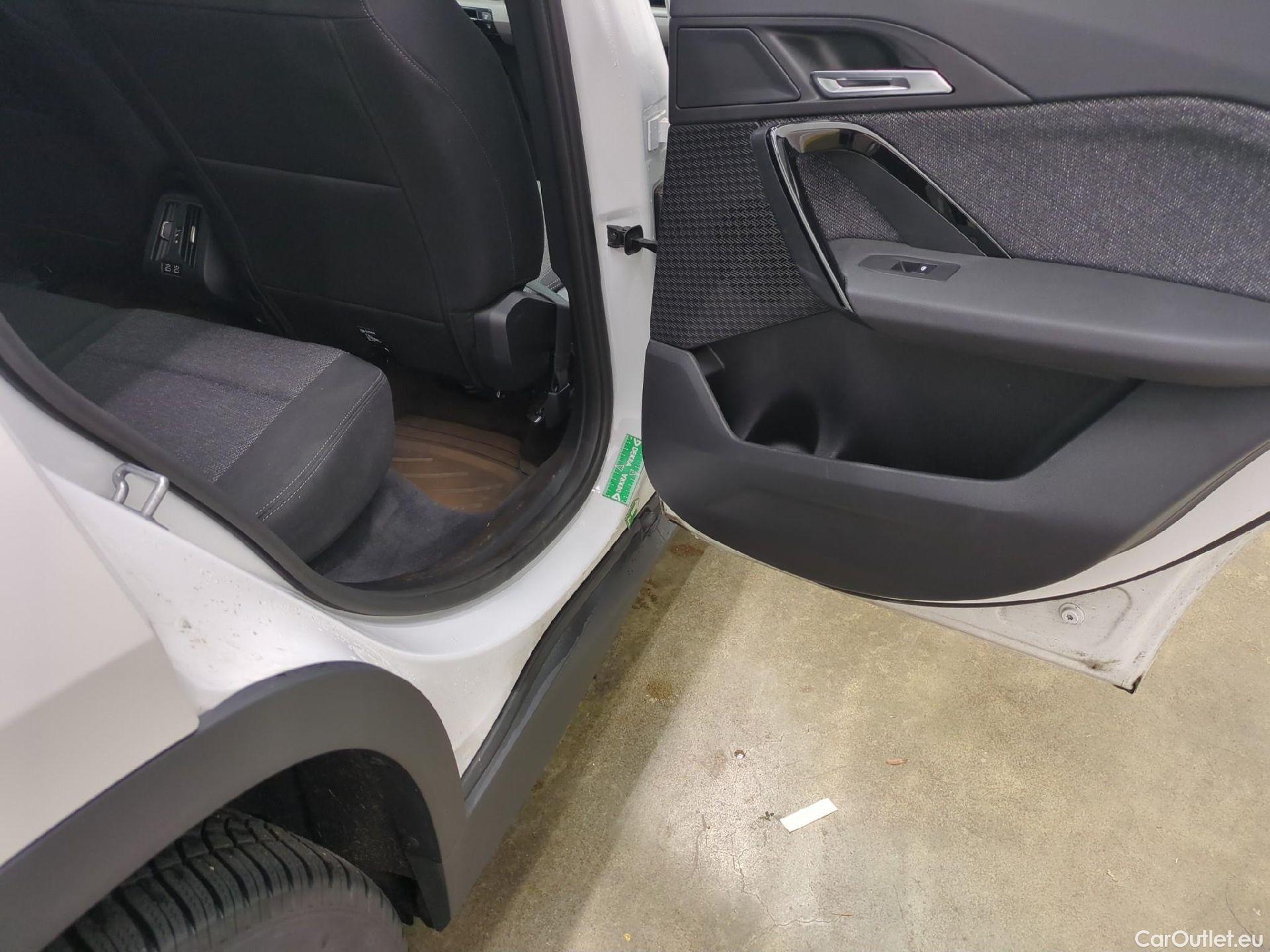  Bmw  X1 BMW  / 2022 / 5P / SUV sDrive20i Business Design DKG7 #8