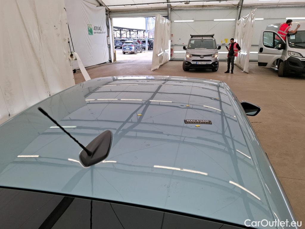  Citroen  C4  Berline Feel Pack Business 1.5 BlueHDI 110CV BVM6 E6d #4